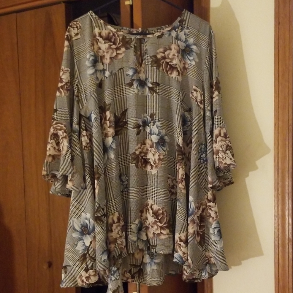 Floral baby doll top with bell sleeves